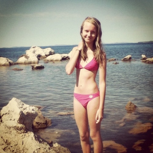 Hello! I'm Marijana! Follow me and I'll follow you back ;D Directioner forever 3
