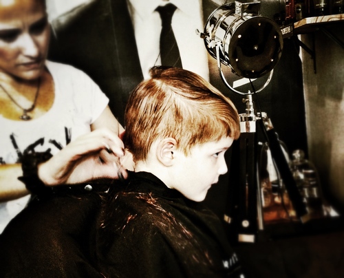 Mens grooming destination in Fortitude Valley and Brisbane's CBD.Specialising in old fashioned service with a smile and an awesome coffee from our Espresso Bar!