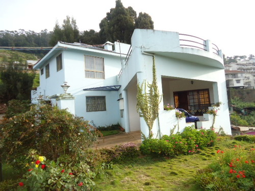 Independent cottage for rent in ooty