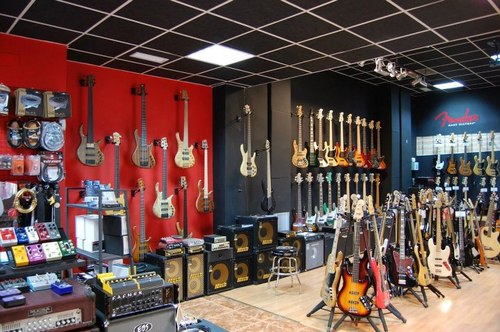 Todobajos's profile picture. Tienda especializada en el mundo del bajo.
A beautyfull Bass Shop in Madrid, Spain.
