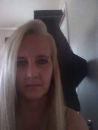 Smart,sexy,petite,blonde loves tatooes the more the better also loves fishing and gun collecting also loves to try new things