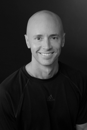 S.Stone  ex strength and conditioning coach & rotational athlete specialist, turned golf fitter. Traveling the US, providing custom clubs to pros & amateurs