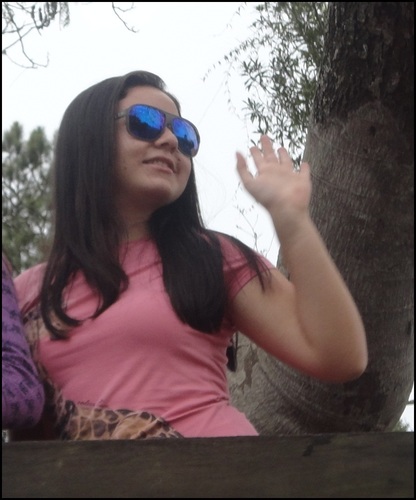 Não me critique, não me julgue, não me mude, não me condene, não discuta, apenas me aceite como sou.
