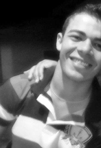 18 anos , libriano  e estudante de Administração ...
http://t.co/DEraeVejex