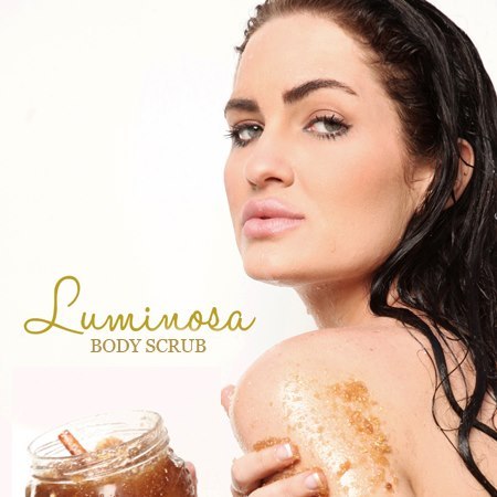 Luminosa, started by three sisters, is a 100% all natural, sugar based, exfoliating body scrub that is infused with a special ingredient: 24 karat gold.