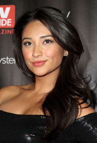 Hey, I'm crazy about @shaymitch If you feel the same, follow me ;D Sou louca pela  SHAY, vc tb? Siga! \o/ Brazilian fanpage