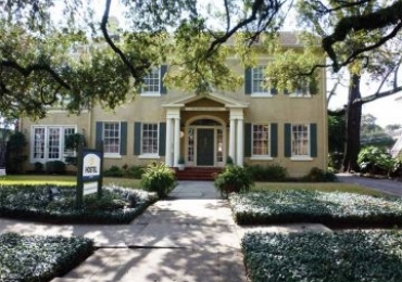 Hostelling International's Morty Rich Hostel in Houston, Texas, USA! http://t.co/TnSdpPNBzK