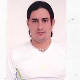soy muy alegre y me gustan muchos los buenos amigos el deporte el futbol y las pesas