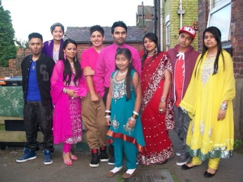 lissyali's profile picture. i follow back!!!!!