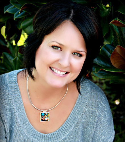 Maker of #dichroic fused glass jewelry in #whfl / #lklnd, #polk; wife to @TheGuacamoleGuy; mom to 2 boys; owner/editor of @the863magazine.