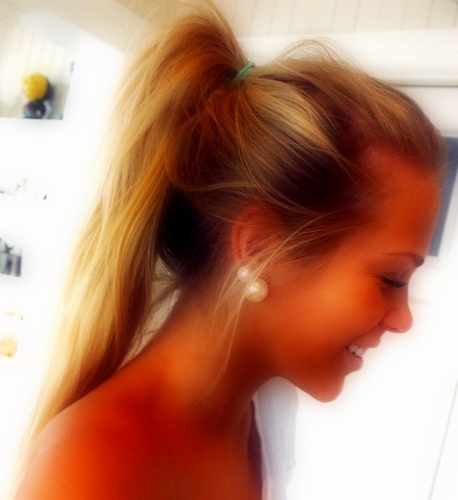 DarnSoTrue's profile picture. Just another teenager no better than you, posting random things that are so darn true! ♥