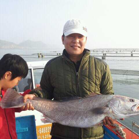 지금 내가 하고 있는 일에 보람과 즐거움을 느끼며 살아가는 평범한
사람
