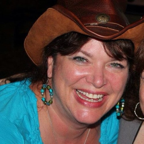 Claudacious513's profile picture. Wife, mother, paralegal, community theatre enthusiast (acting, singing, backstage)