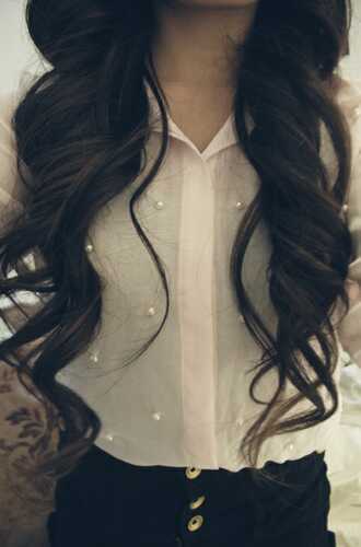 brunettes . we're just like you except prettier . this is run by one , too . follow me ; bitches (;
