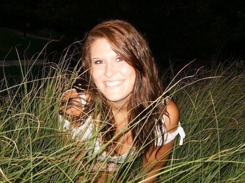 gOtTaLoVeRaCh's profile picture. Life is a canvas, so paint your on destiny using the tools that God gave you.