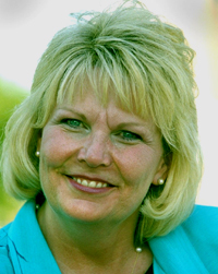 Senator Cindy Winckler of Iowa Senate District 49-Davenport-Iowa Senate