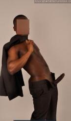 Soy negro y mi polla es honrada