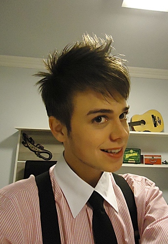 namorado e noivo dα minha princesa @Sasa_20pegar sz  *-* e Marido da @20seduzir_p  *-* . nσvσ cσlíяiσ *---*