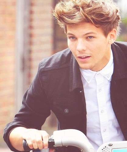 Supporting one direction till the very end! Follow us, we follow back!!!!