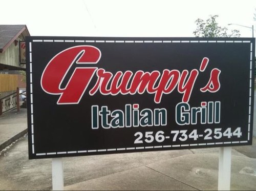 We are a locally owned and operated Italian restaurant in Cullman, Alabama. Come and check us out! 
(256) 734-2544
402 5th Street SW
Cullman, Al 35055