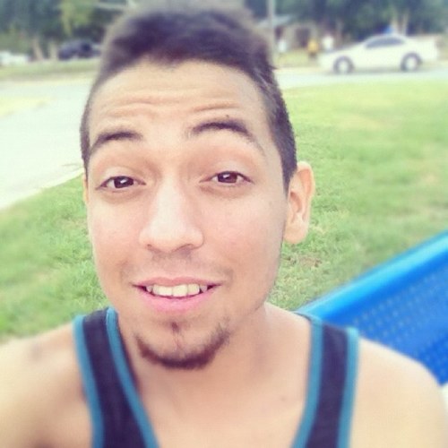 #Rt4Rt Don't be shy mention me #TeamFollowBack ∞| RT MY FAVS! ✈ | #instagram ericbeast | #follow @NarleyKid