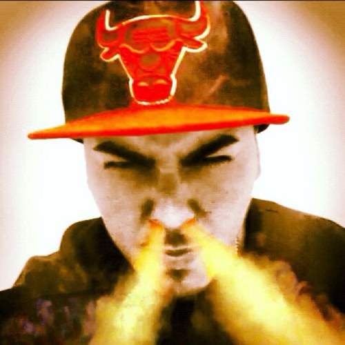 WillRV's profile picture. full of life and great ideas... lets make MONEY! #Barberlife instagram: WillThaThrill =P