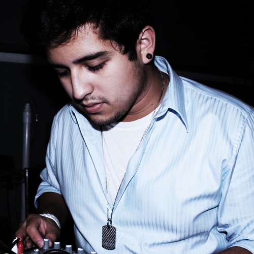 Music producer. Musician (http://t.co/49l7ofno).
Vocalist/Producer for Speak Said The Poet
