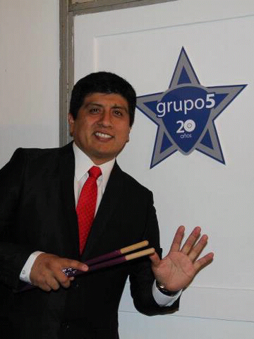 Músico y director musical del @Grupo5_Oficial
