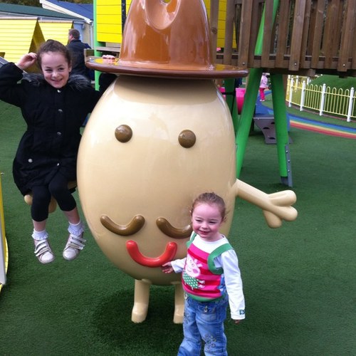 andycmclean's profile picture. 