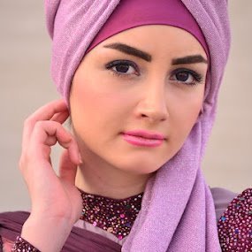 Hijabers Fashion adalah komunitas pecinta jilbab yang modis dan fashionable.