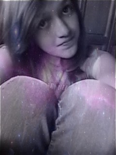 FOLLOW me, and I'll follow you back (: My name is Andi. I'm 13,5 years old. #Rihanna #SzJG #chocolate #dogs :D