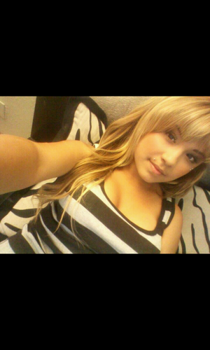 Sabrina Garcia. 19. Bay Area CA. Follow & ill follow back!