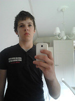 rini_97's profile picture. 