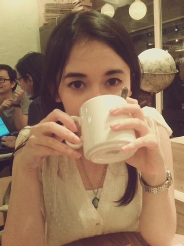 Manager of Yoga Septa Professional Make Up Artist. Contact me for price and booking! :)