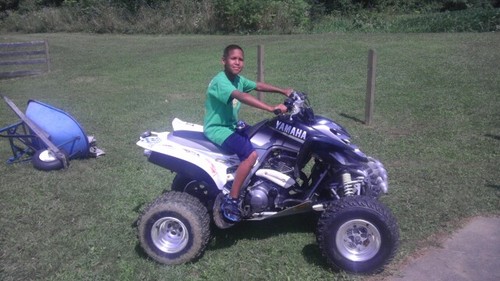 love to ride 4 wheelers and play football , basketball ,i like watching sports the cardnals is that squad #teamdomyownthing