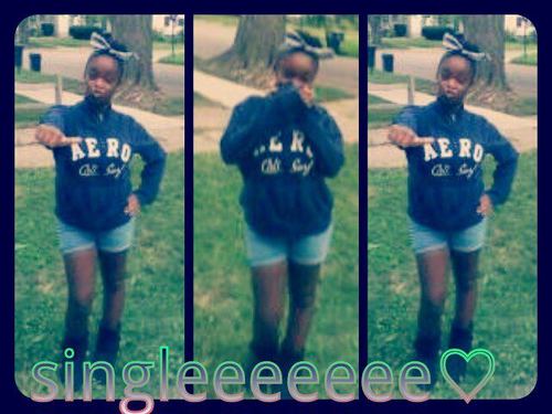 dont L U R K just follow me , & my BESTfriend @teamMyh