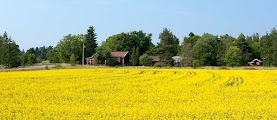 Smaka på Västmanland är en förening som verkar för att hitta vägar för den regionala maten till konsumenten i regionen