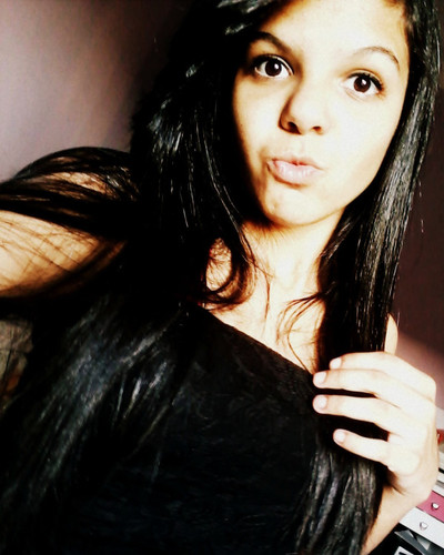 , sou feLiz assim , me julgue o quando quizer ;P
