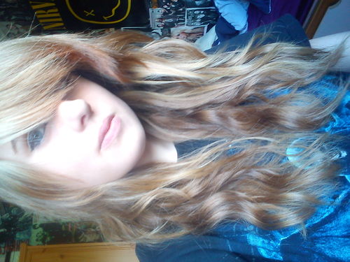 Robyn|cats (›'-'‹)| Chelsea Grin, Motionless In White and My Chemical Romance are fucking perfect. I like loads of other bands too though, music = life c: