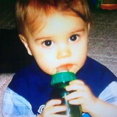 Justin Bieber is my idol, do you care about your opinion? NO. justin I Love You and I forever beliber