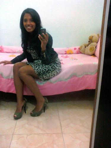Como não foi ela que fez o twitter e sim a prima dela, eu vou falar sobre ela rs 4 palavras resume tudo EU AMO VOCÊ DEMAIS prima linda s2