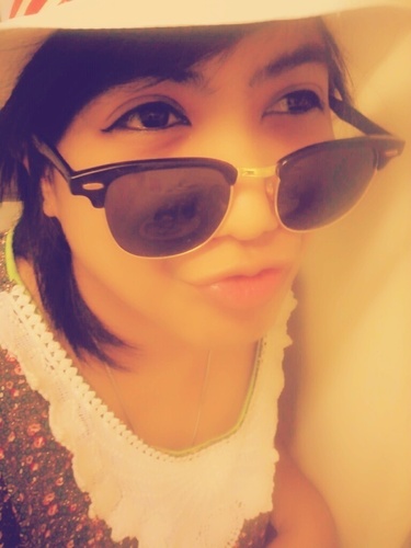 แต๊ะอั๋ง กูบ้าง...ลวนลาม กูหน่อย!! อย่าปล่อยให้กูต้อง อ่อยนาน กูเมื่อย!!”