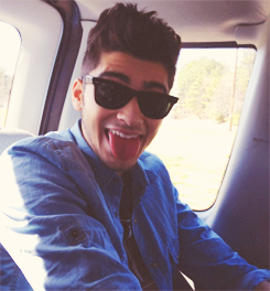 Zayn Malik for me is a great person and do not care what the people say, or will say, because he is my idol forever! I love you Zayn ♥