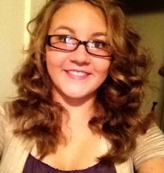 HannaMorgan5's profile picture. If I had a flower for everytime he made me smile or laugh I'd have a garden to walk in forevahh! :D follow meh and I'll follow you ;)