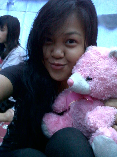 CherilGloria's profile picture. Follow my Instagram -- gloriatampatty .
24-03