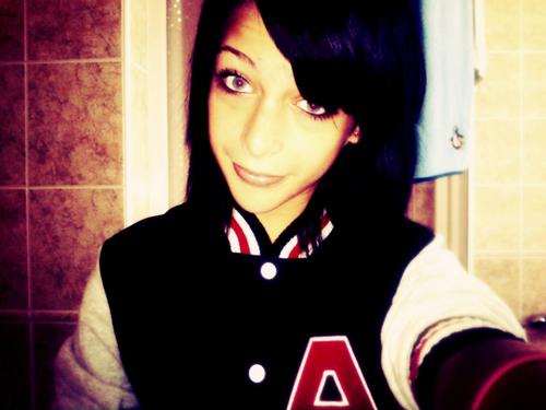 SandriesChrome's profile picture. I need you! :)