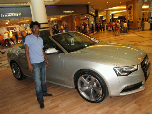 lover of Fashion n style.Family oriented.Phenomenal n unique.R/Bay born n UJ skooled n Australia Dreaming n playin all ova da world. Sophisticated simba chippi