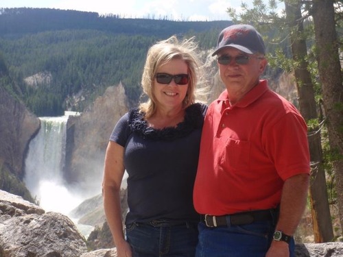 I am a happy wife, mom and meewmaw ! very blessed and thankful for my life! :)