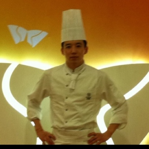 foryoupj16's profile picture. 이름: 김필재(1982년생)
쉐라톤 그랜드 워커힐 호텔 조리사 
좌우명: 너하나만을위하여
 
꿈=목표: 외식산업경영자
좋아하는것: 꿈, 낮잠, 빵냄새, 요리하는것, 요리 먹는것, 돈, 자전거, 한강둔치, 노래,영화,연극,일러스트레이션

싫어하는것: 비겁함