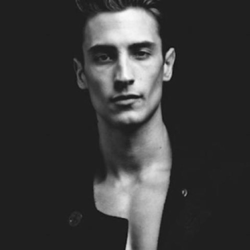 Rickybennick's profile picture. 